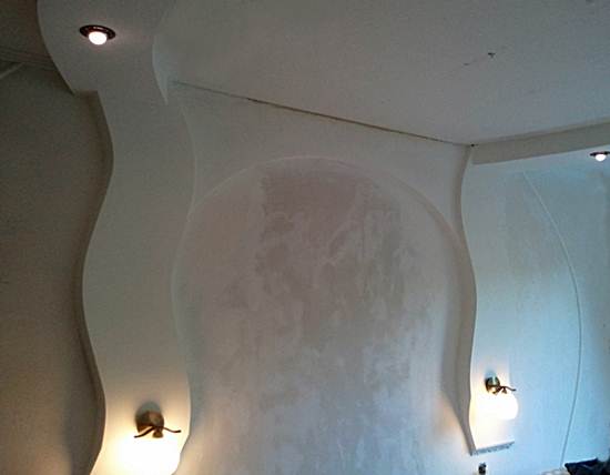 Дизан гипсокартонного потолка с элементом натяжного полотна - стены с подсветкой зон спальни | Дизайн спальни. Подсветка зон в спальне и потолке из гипсокартона